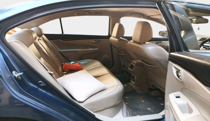 2018 Maruti Ciaz ALPHA DIESEL 1.3, Diesel, Manual, 1,20,337 km, interior