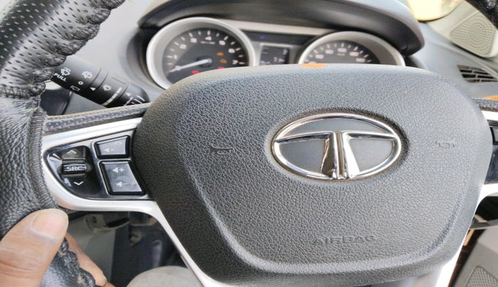 2016 Tata Tiago XZ PETROL, Petrol, Manual, 74,100 km, interior