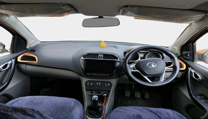 2016 Tata Tiago XZ PETROL, Petrol, Manual, 74,100 km, interior