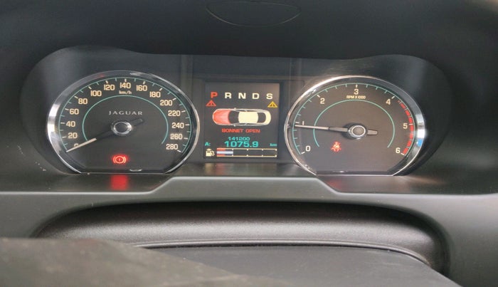 2013 Jaguar XF 2.2 DIESEL LUXURY, Diesel, Automatic, 1,41,200 km, interior