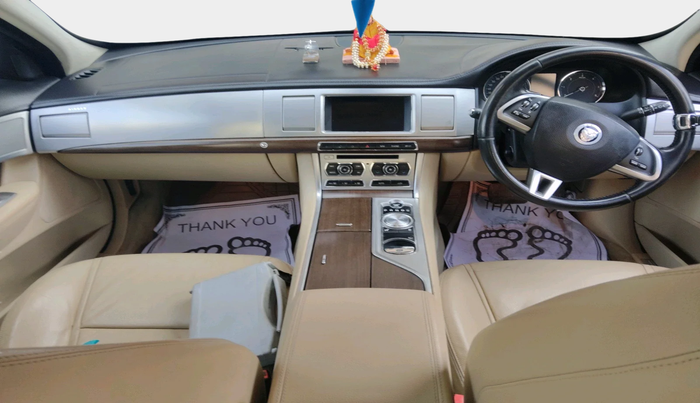 2013 Jaguar XF 2.2 DIESEL LUXURY, Diesel, Automatic, 1,41,200 km, interior