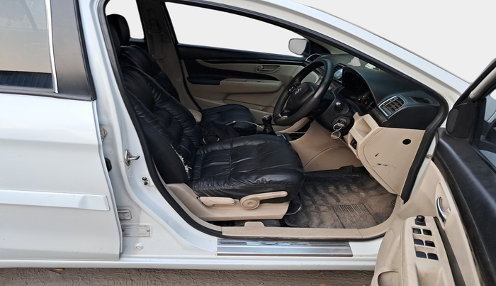 2016 Maruti Ciaz VDI+ SHVS, Diesel, Manual, 1,15,048 km, interior