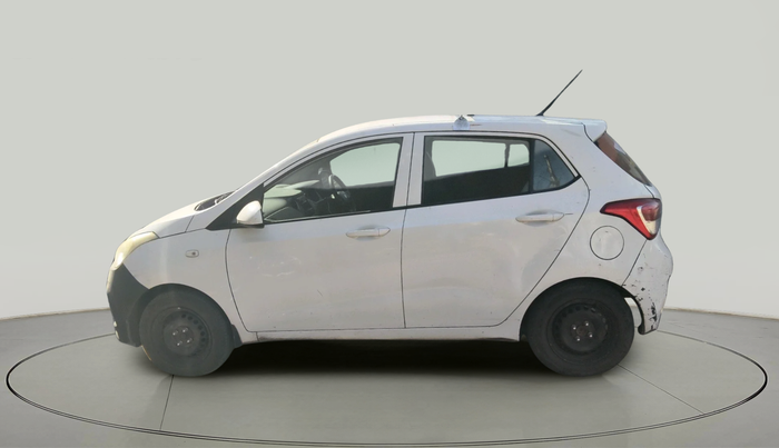 2015 Hyundai Grand i10 MAGNA 1.2 KAPPA VTVT, Petrol, Manual, 1,16,092 km, exterior