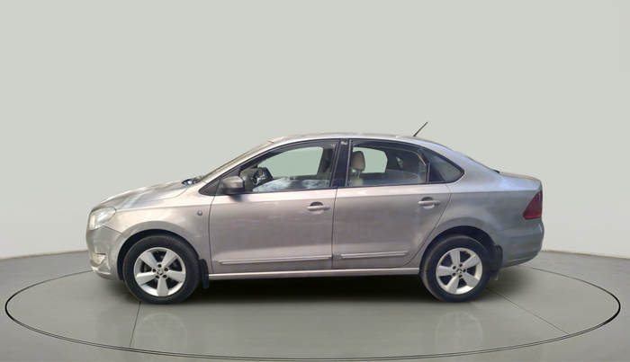2015 Skoda Rapid 1.5 TDI CR ELEGANCE AT, Diesel, Automatic, 1,83,128 km, exterior