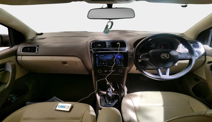 2015 Skoda Rapid 1.5 TDI CR ELEGANCE AT, Diesel, Automatic, 1,83,128 km, interior