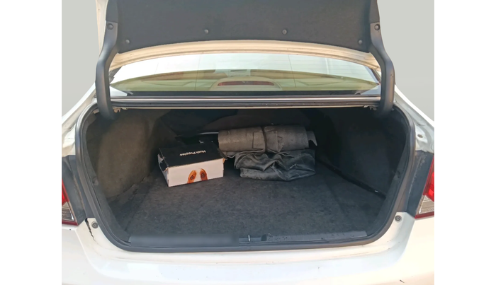 2011 Honda Civic 1.8L I-VTEC V MT SUNROOF, Petrol, Manual, 1,00,266 km, exterior