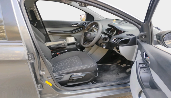 2021 Tata Tiago XZ PLUS PETROL, Petrol, Manual, 43,037 km, interior