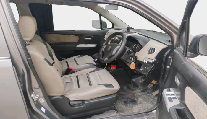 2013 Maruti Wagon R 1.0 VXI, Petrol, Manual, 95,157 km, interior