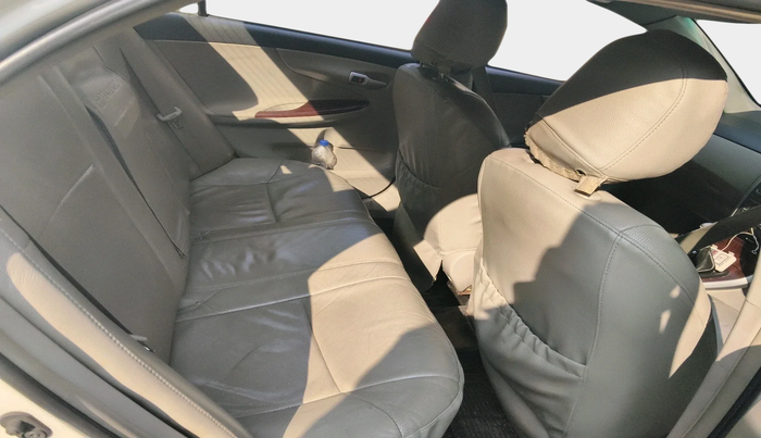 2012 Toyota Corolla Altis G DIESEL, Diesel, Manual, 2,16,647 km, interior