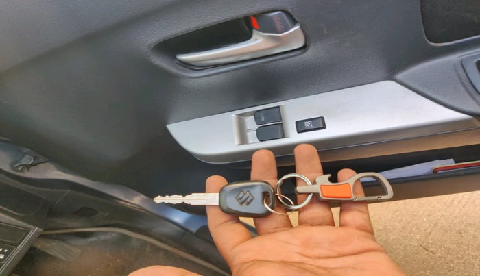 2012 Maruti Wagon R 1.0 LXI CNG, Petrol, Manual, 64,503 km, interior