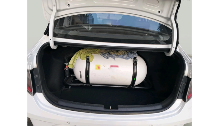 2024 Hyundai AURA SX 1.2 CNG, Petrol, Manual, 40,215 km, exterior