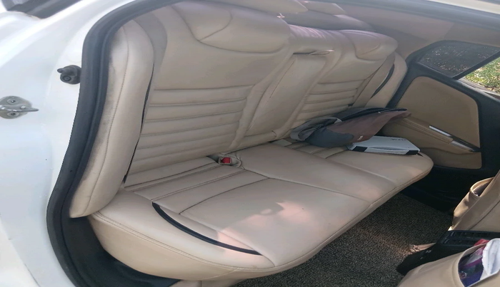 2014 Honda City 1.5L I-DTEC VX, Diesel, Manual, 1,87,584 km, interior