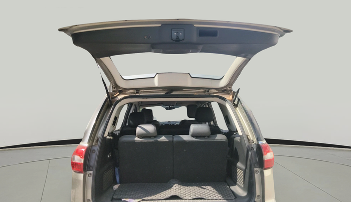 2017 Tata Hexa XTA 4X2 7 STR, Diesel, Automatic, 56,394 km, exterior