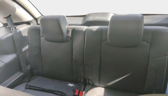 2017 Tata Hexa XTA 4X2 7 STR, Diesel, Automatic, 56,394 km, interior