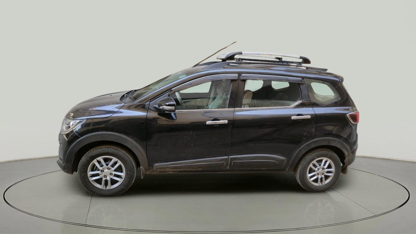 2024 Renault TRIBER RXT, Petrol, Manual, 8,864 km, exterior