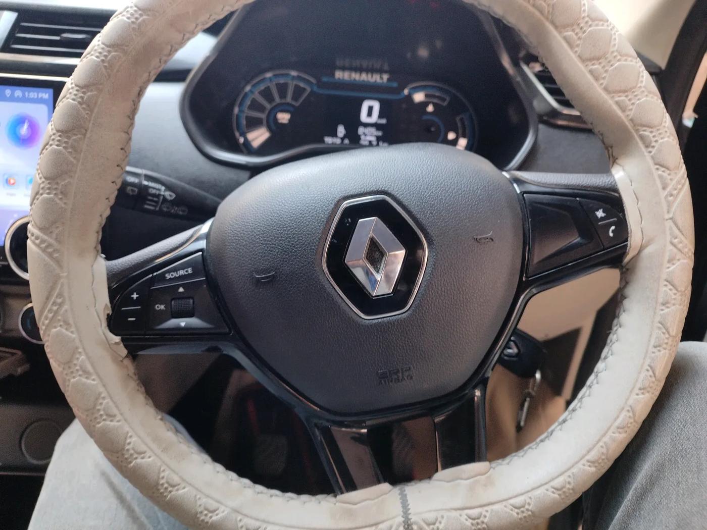 2024 Renault TRIBER RXT, Petrol, Manual, 8,864 km, interior