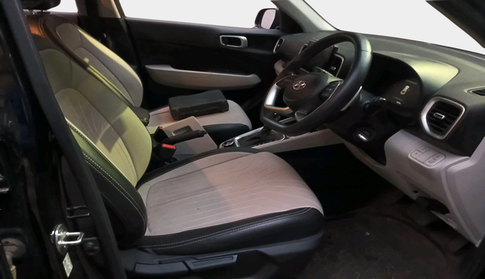 2023 Hyundai VENUE S (O) 1.0 Turbo Petrol DCT, Petrol, Automatic, 16,518 km, interior