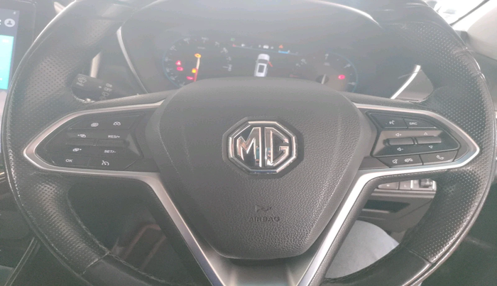 2019 MG HECTOR SHARP HYBRID 1.5 PETROL, Petrol, Manual, 82,214 km, interior