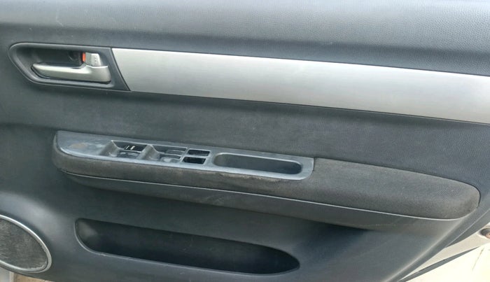 2010 Maruti Swift VDI, Diesel, Manual, 1,10,000 km, interior