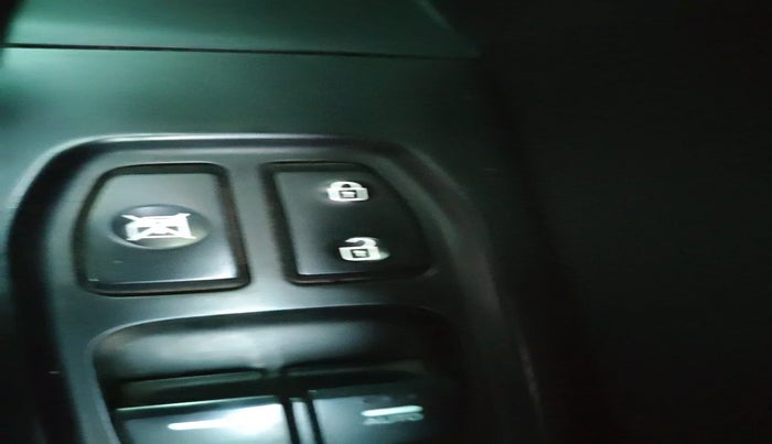 2016 Hyundai Creta SX (O) 1.6 DIESEL, Diesel, Manual, 95,834 km, interior