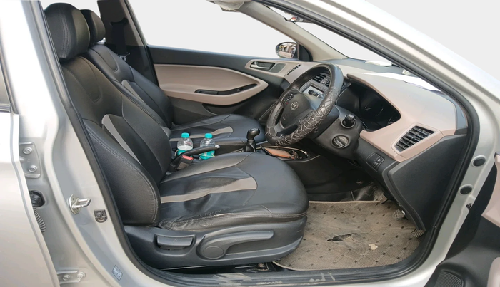 2017 Hyundai Elite i20 ASTA 1.2, Petrol, Manual, 1,03,457 km, interior