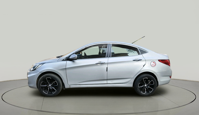 2013 Hyundai Verna FLUIDIC 1.6 VTVT SX, Petrol, Manual, 57,637 km, exterior