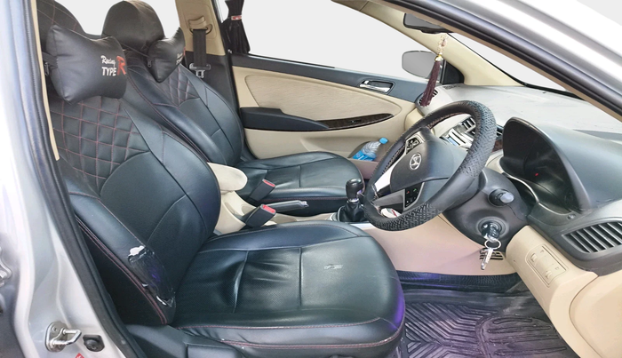 2013 Hyundai Verna FLUIDIC 1.6 VTVT SX, Petrol, Manual, 57,637 km, interior