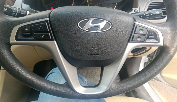 2013 Hyundai Verna FLUIDIC 1.6 VTVT EX, Petrol, Manual, 23,088 km, interior