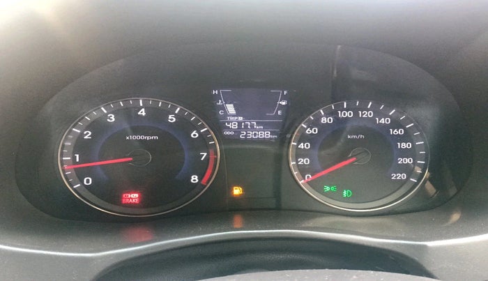 2013 Hyundai Verna FLUIDIC 1.6 VTVT EX, Petrol, Manual, 23,088 km, interior