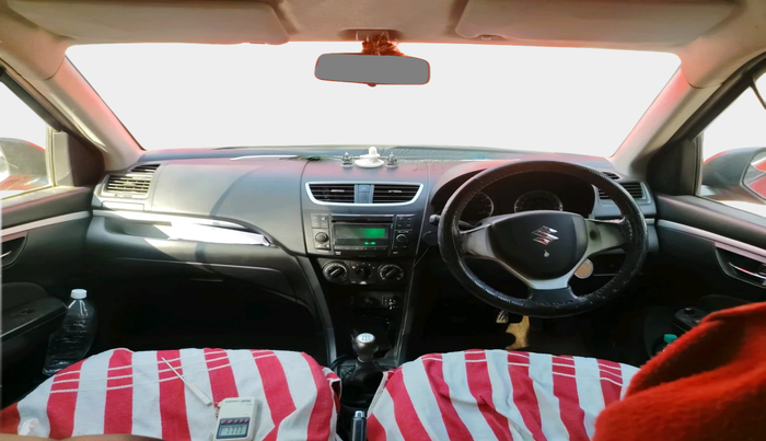 2014 Maruti Swift VXI, Petrol, Manual, 1,33,453 km, interior