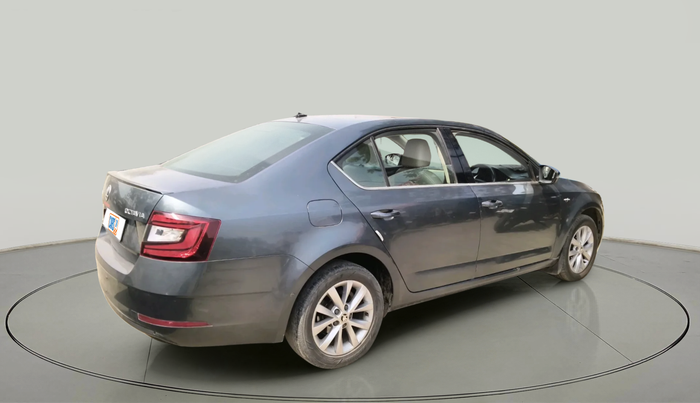 2019 Skoda Octavia 2.0 TDI L&K AT, Diesel, Automatic, 94,066 km, exterior