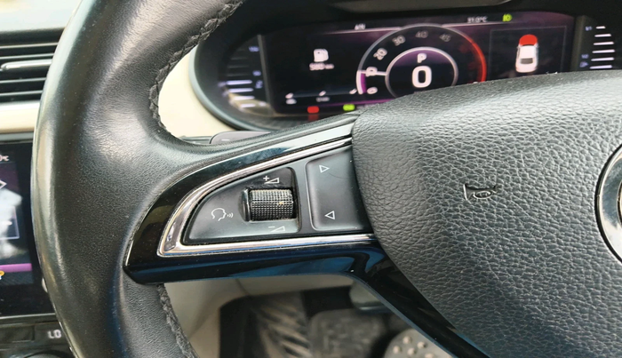 2019 Skoda Octavia 2.0 TDI L&K AT, Diesel, Automatic, 94,066 km, interior