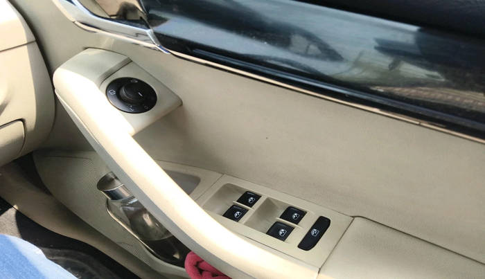 2019 Skoda Octavia 2.0 TDI L&K AT, Diesel, Automatic, 94,066 km, interior