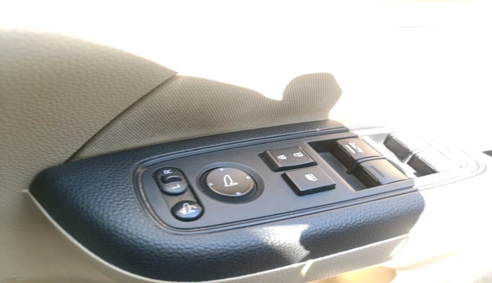 2018 Honda Amaze 1.2L I-VTEC V CVT, Petrol, Automatic, 67,276 km, interior