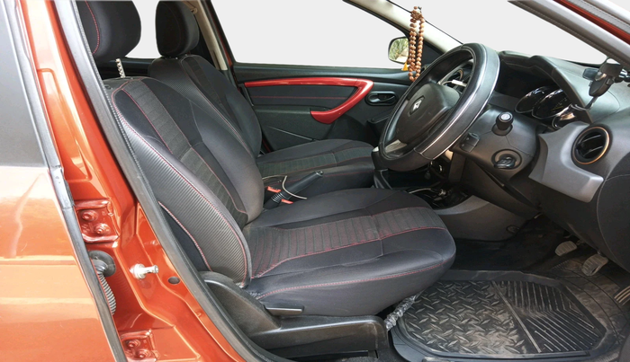 2017 Renault Duster 85 PS RXS MT DIESEL, Diesel, Manual, 69,134 km, interior