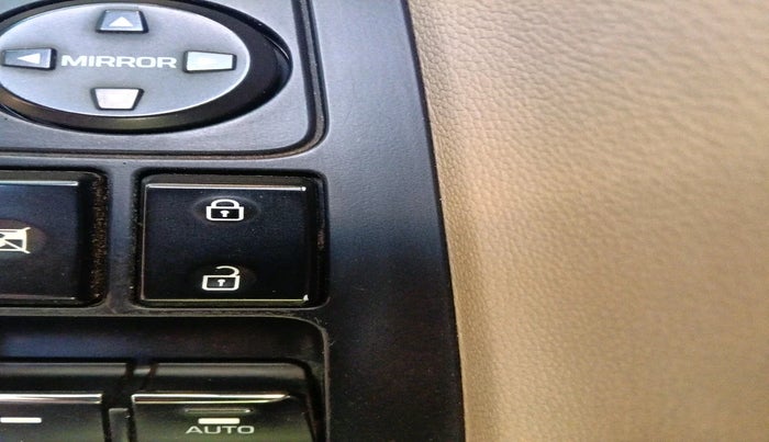 2018 Hyundai Tucson GLS 2WD AT PETROL, Petrol, Automatic, 74,013 km, interior