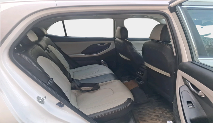 2023 Hyundai Creta SX EXECUTIVE 1.5 PETROL, Petrol, Manual, 33,924 km, interior