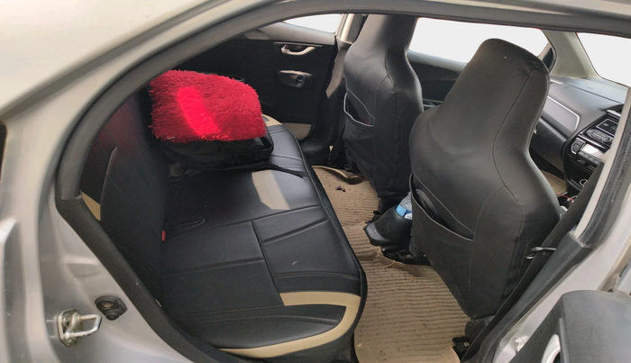 2017 Honda Brio VX MT, Petrol, Manual, 48,141 km, interior