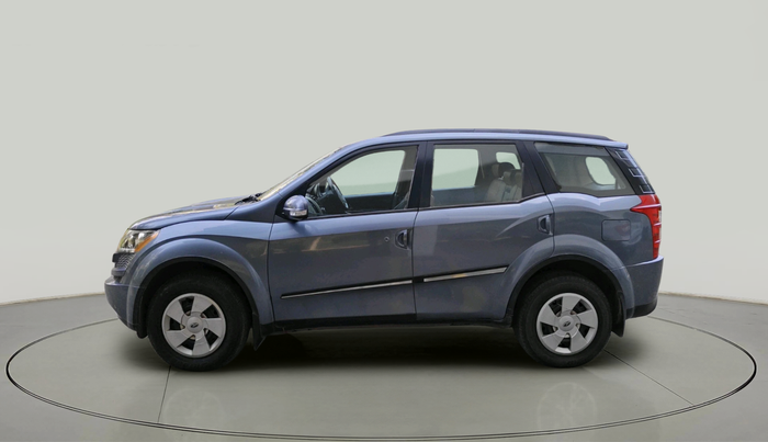 2014 Mahindra XUV500 W6, Diesel, Manual, 1,38,304 km, exterior