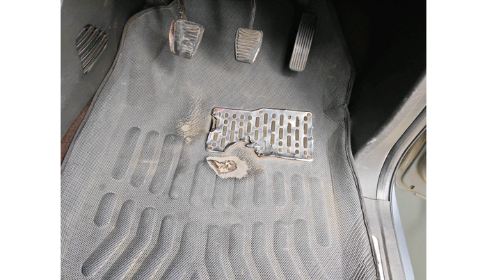 2014 Mahindra XUV500 W6, Diesel, Manual, 1,38,304 km, interior