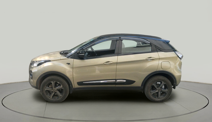 2022 Tata NEXON XZA PLUS (PREMIUM) KAZIRANGA PETROL, Petrol, Automatic, 34,560 km, exterior