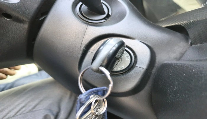 2017 Maruti Swift LXI (O), Petrol, Manual, 63,569 km, interior