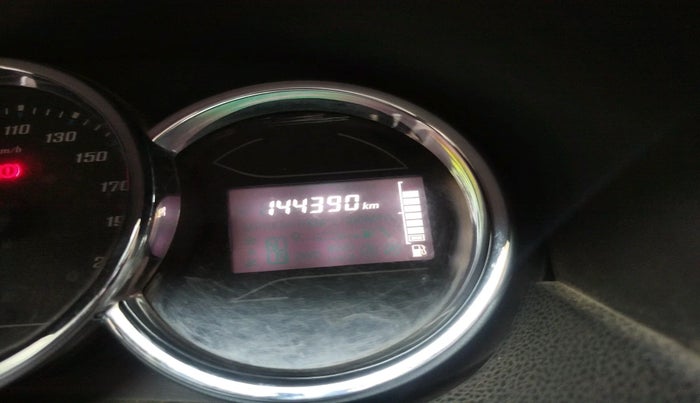 2021 Renault Duster RXS 1.5 PETROL MT, Petrol, Manual, 1,44,390 km, interior