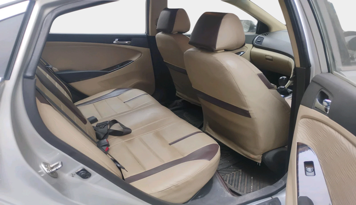 2013 Hyundai Verna FLUIDIC 1.6 VTVT SX, Petrol, Manual, 48,868 km, interior