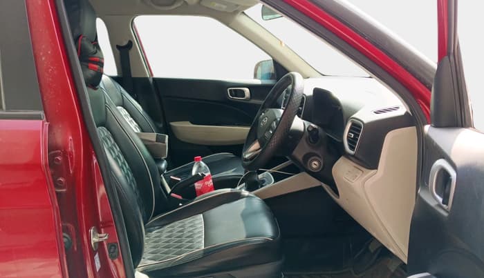 2022 Hyundai VENUE S 1.2, Petrol, Manual, 60,082 km, interior