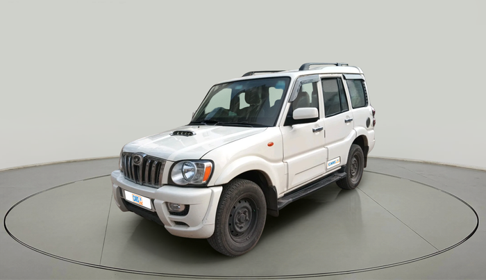 2014 Mahindra Scorpio SLE, Diesel, Manual, 1,23,346 km, exterior