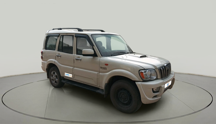 2014 Mahindra Scorpio SLE, Diesel, Manual, 1,23,346 km, exterior