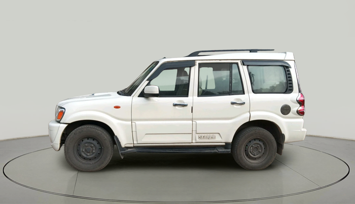 2014 Mahindra Scorpio SLE, Diesel, Manual, 1,23,346 km, exterior