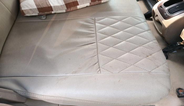 2014 Mahindra Scorpio SLE, Diesel, Manual, 1,23,346 km, interior