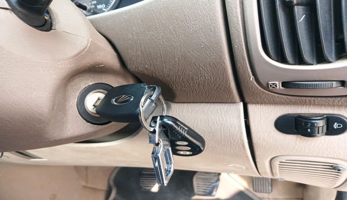 2014 Mahindra Scorpio SLE, Diesel, Manual, 1,23,346 km, interior